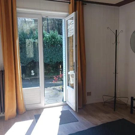 Apartment Gite Garden For 3